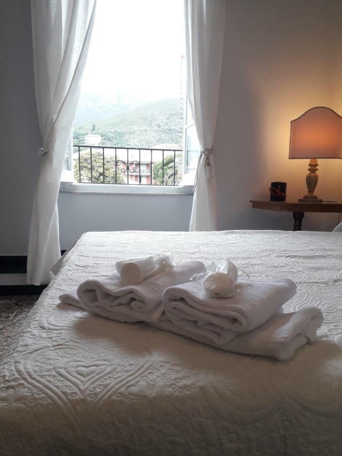 Dora Aurea Hotel Levanto Eksteriør billede