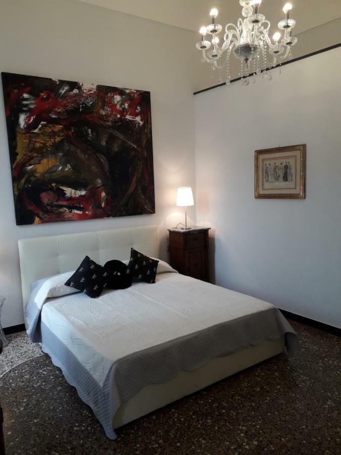 Dora Aurea Hotel Levanto Eksteriør billede